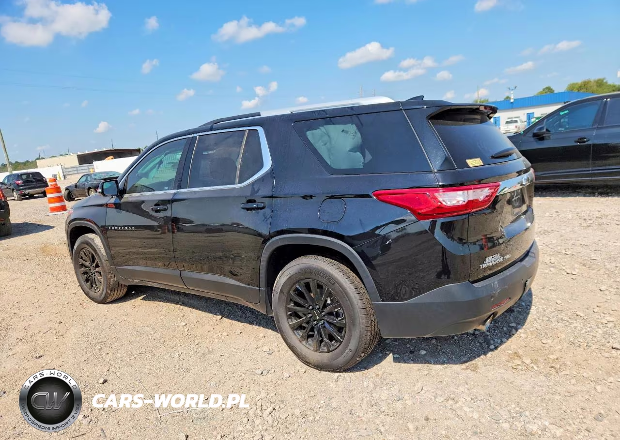2018 Chevrolet Traverse Lt VIN:1GNEVGKWXJJ211324 - 2