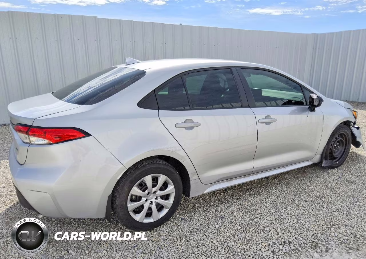 2026 Toyota Corolla Le VIN:5YFB4MDE5TP369425 - 3