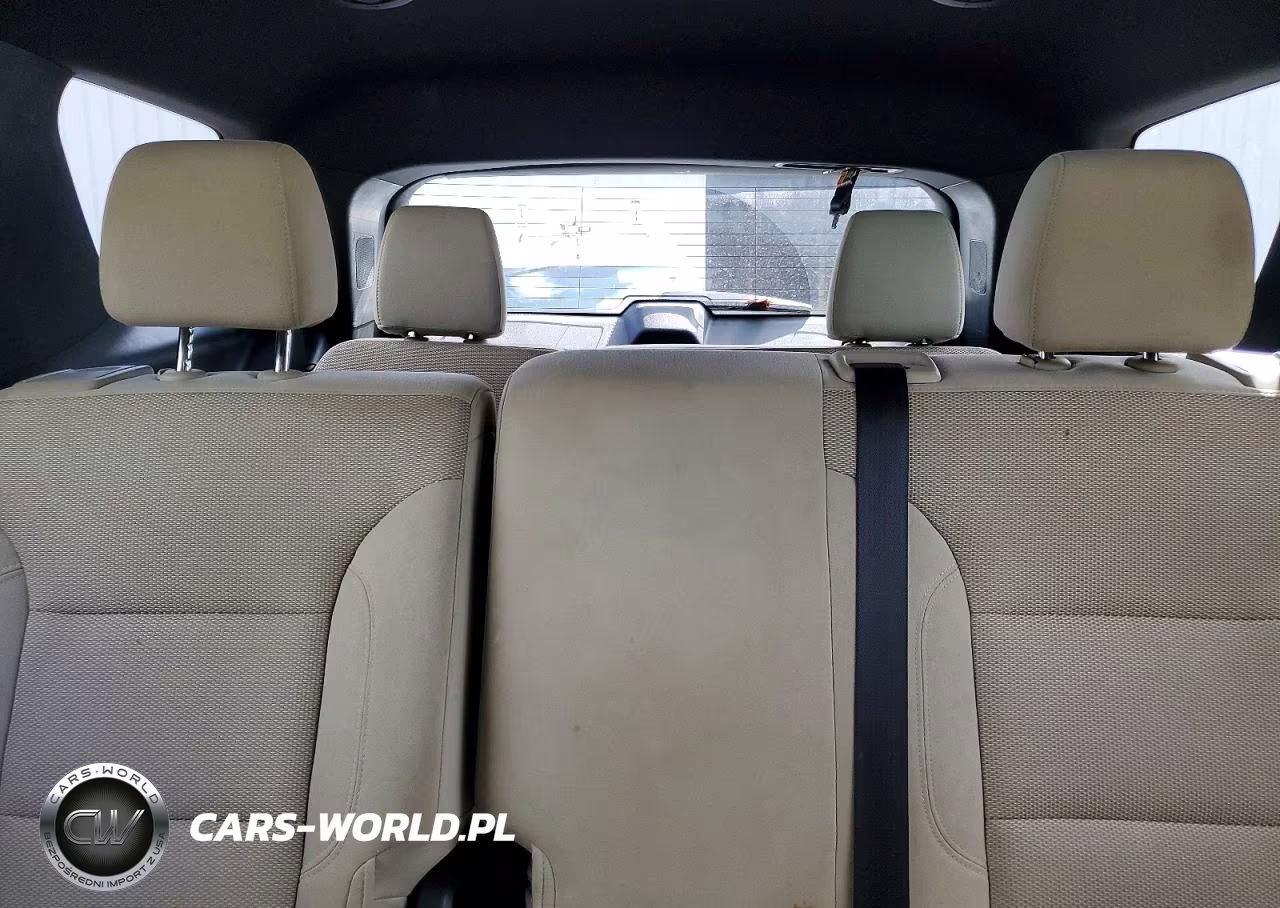2023 Chevrolet Traverse Ls VIN:1GNERFKW3PJ145917 - 10