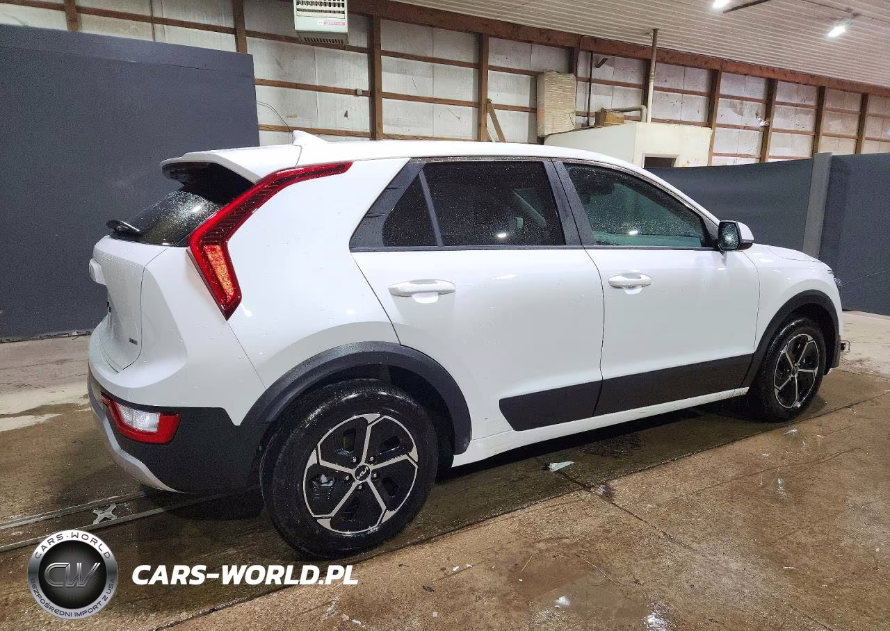2026 Kia Niro Lx VIN:KNDCP3LEXT5337669 - 3