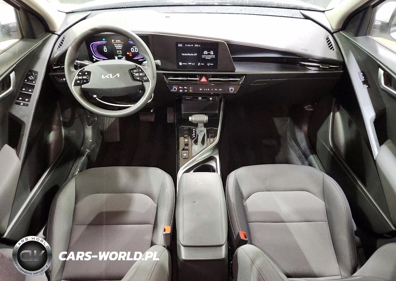 2026 Kia Niro Lx VIN:KNDCP3LEXT5337669 - 8
