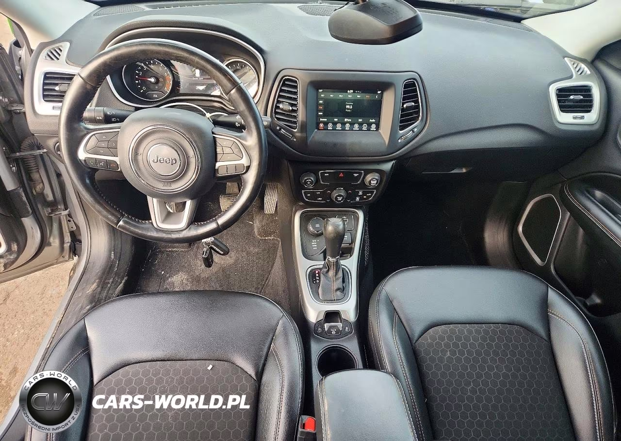 2020 Jeep Compass Latitude VIN:3C4NJDBB8LT117289 - 8