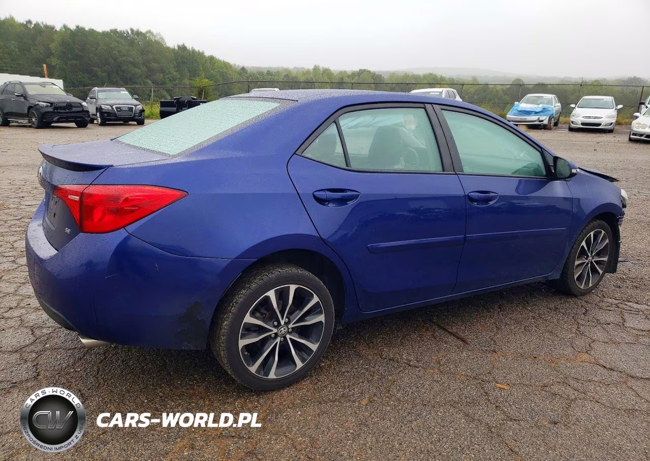 2017 Toyota Corolla Se VIN:2T1BURHE3HC923902 - 3