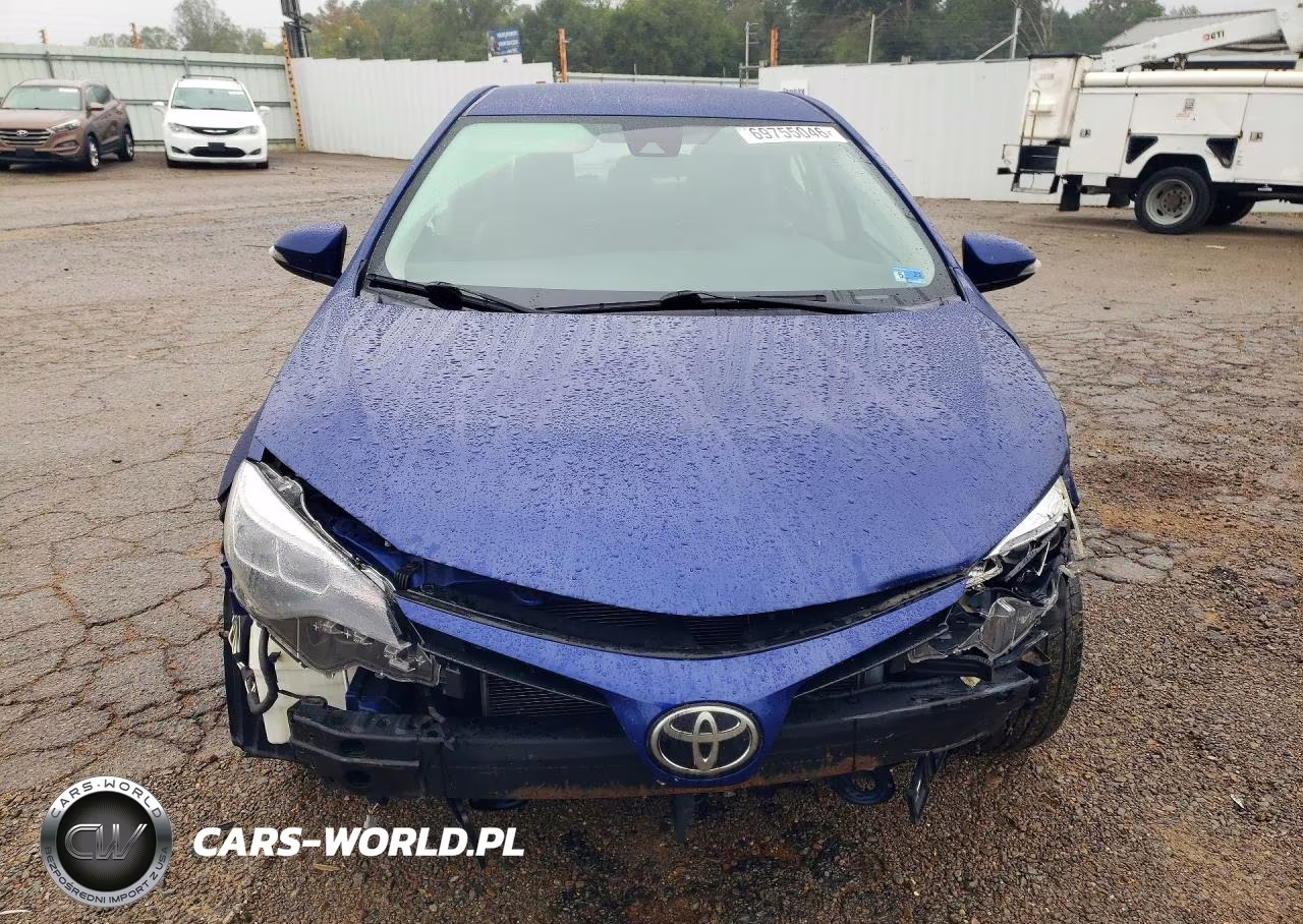 2017 Toyota Corolla Se VIN:2T1BURHE3HC923902 - 5