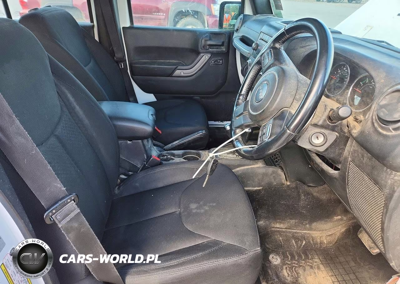 2017 Jeep Wrangler Unlimited Sport VIN:1C4BJWKG3HL752532 - 7