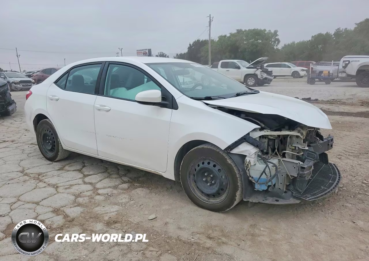 2014 Toyota Corolla Le VIN:5YFBURHE4EP148280 - 4