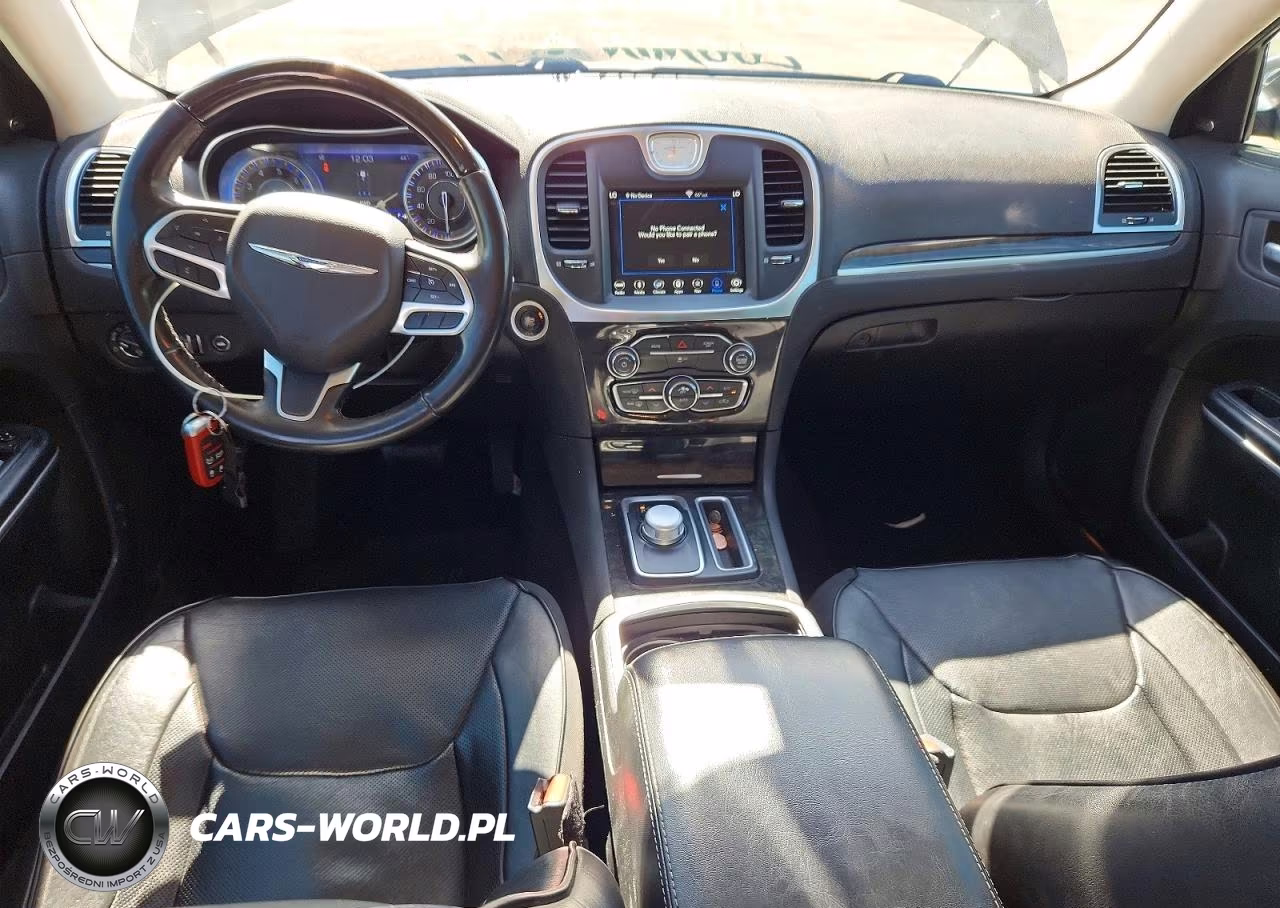 2019 Chrysler 300 Limited VIN:2C3CCAKG0KH560320 - 8