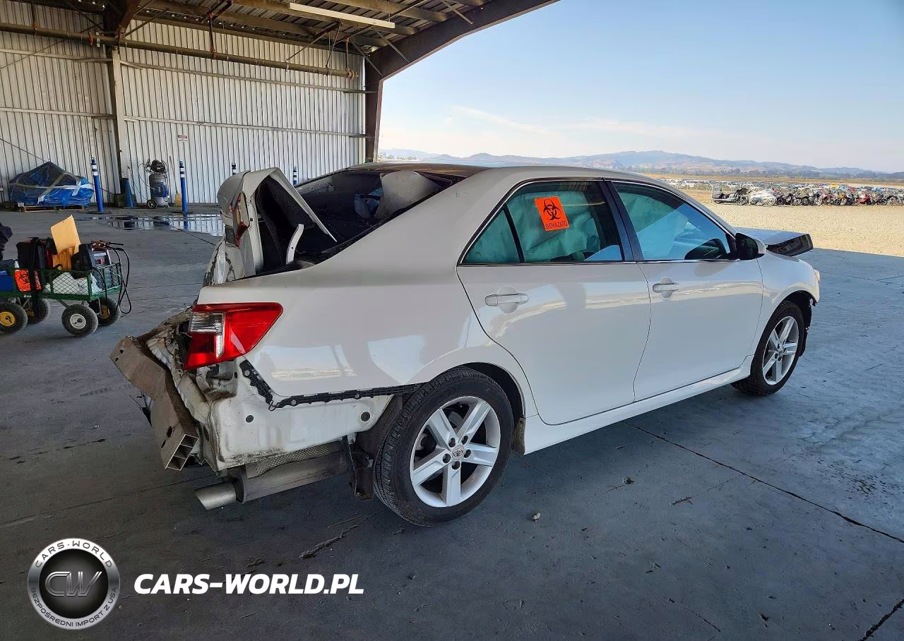 2012 Toyota Camry VIN:4T1BF1FKXCU134948 - 3