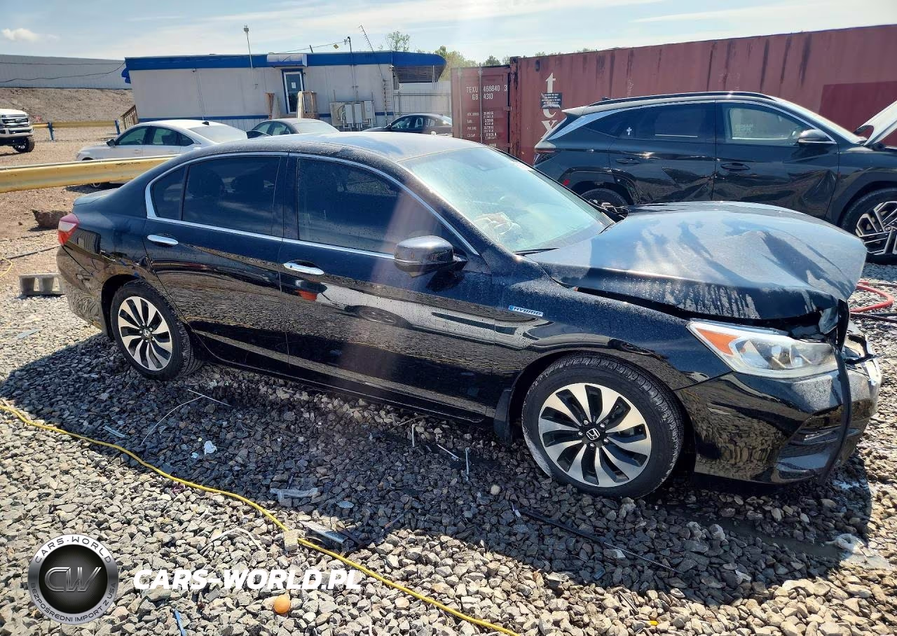 2017 Honda Accord Hybrid VIN:JHMCR6F37HC000058 - 4