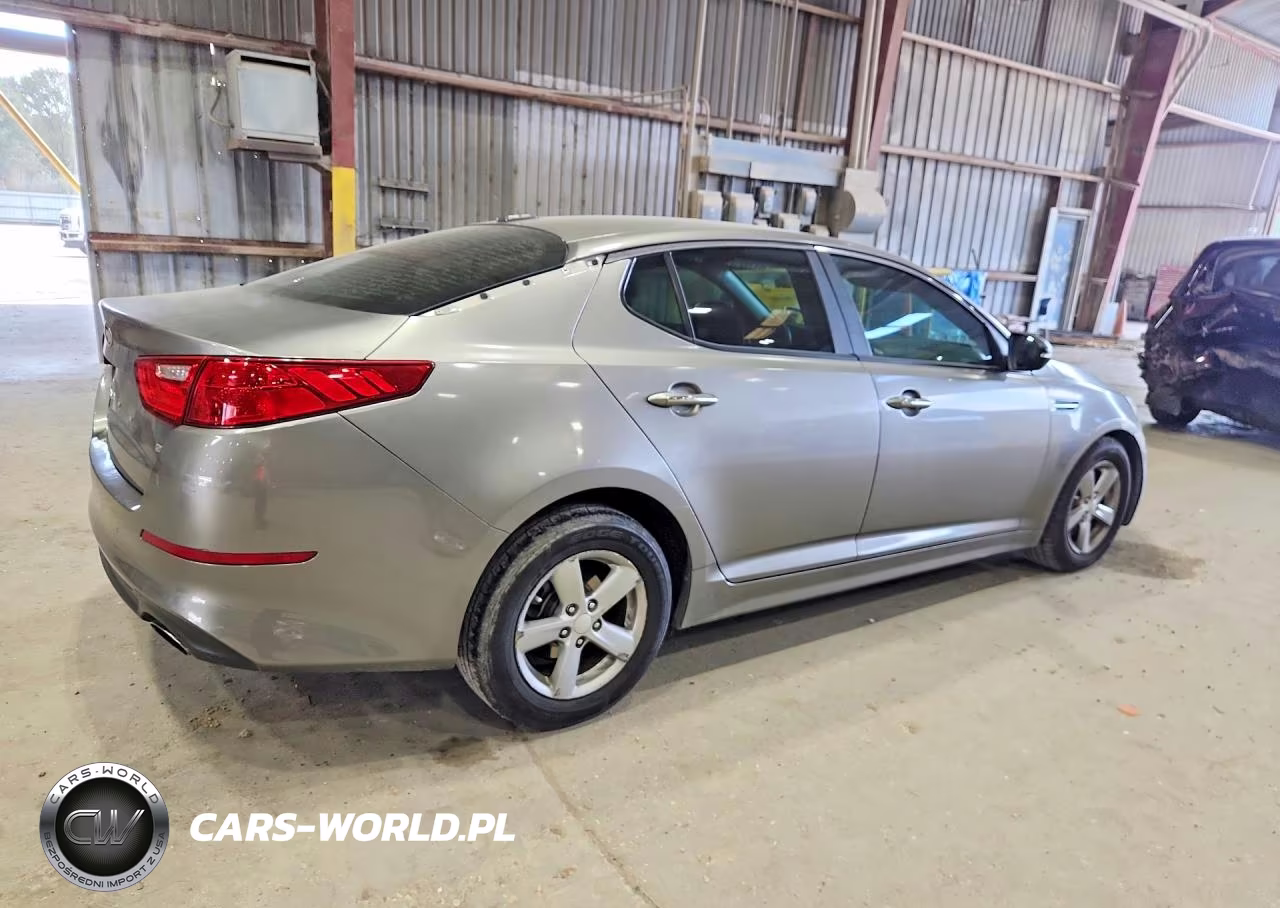 2015 Kia Optima Lx VIN:5XXGM4A78FG385532 - 3