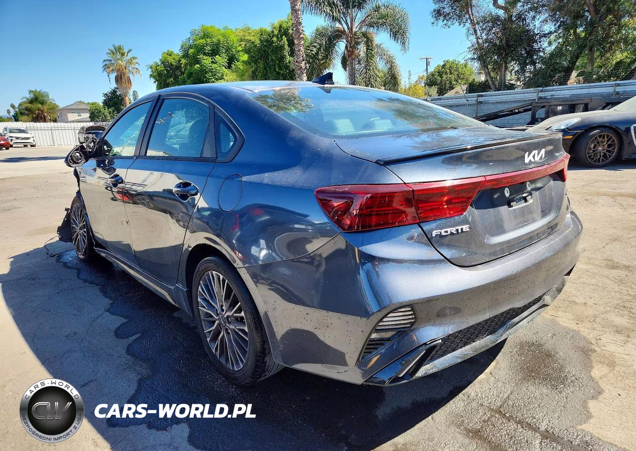 2024 Kia Forte Gt Line VIN:3KPF54AD4RE713136 - 2