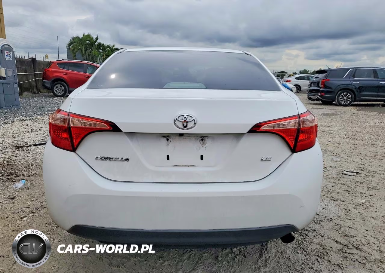 2017 Toyota Corolla Le VIN:2T1BURHE0HC752137 - 6