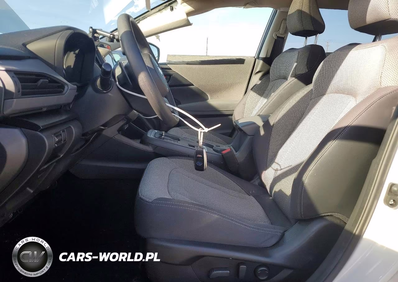2024 Subaru Crosstrek Premium VIN:JF2GUADC6R8314622 - 7