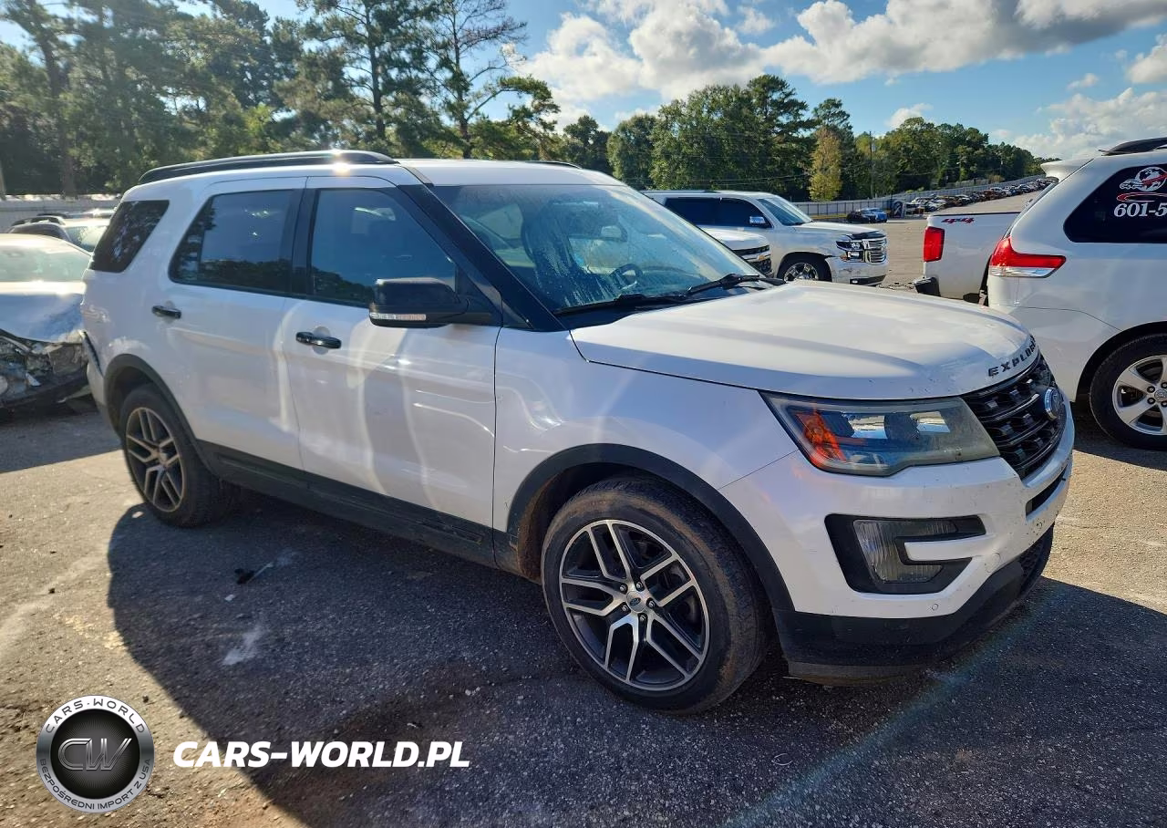 2016 Ford Explorer Sport VIN:1FM5K8GT0GGA04254 - 4