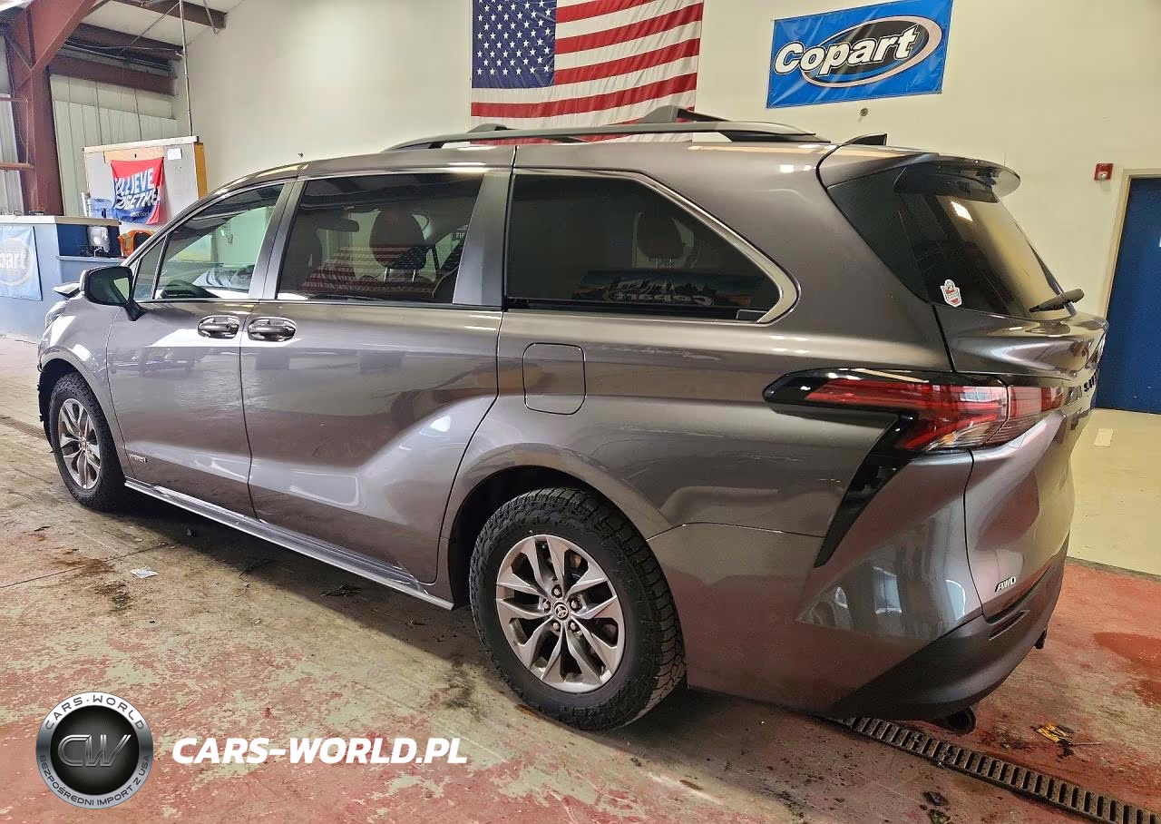 2021 Toyota Sienna Le VIN:5TDKSKFC8MS016045 - 2