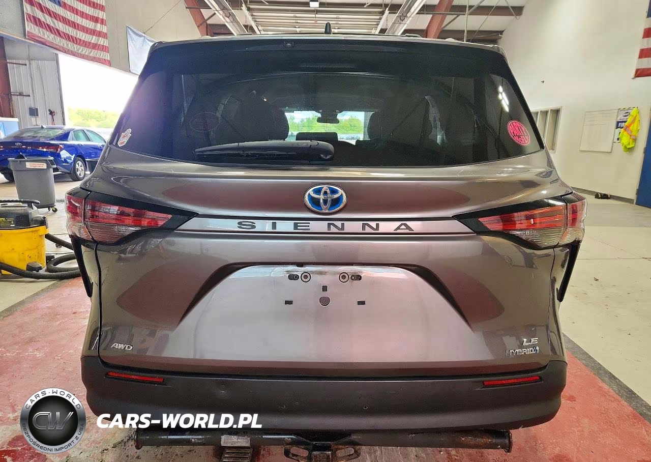 2021 Toyota Sienna Le VIN:5TDKSKFC8MS016045 - 6