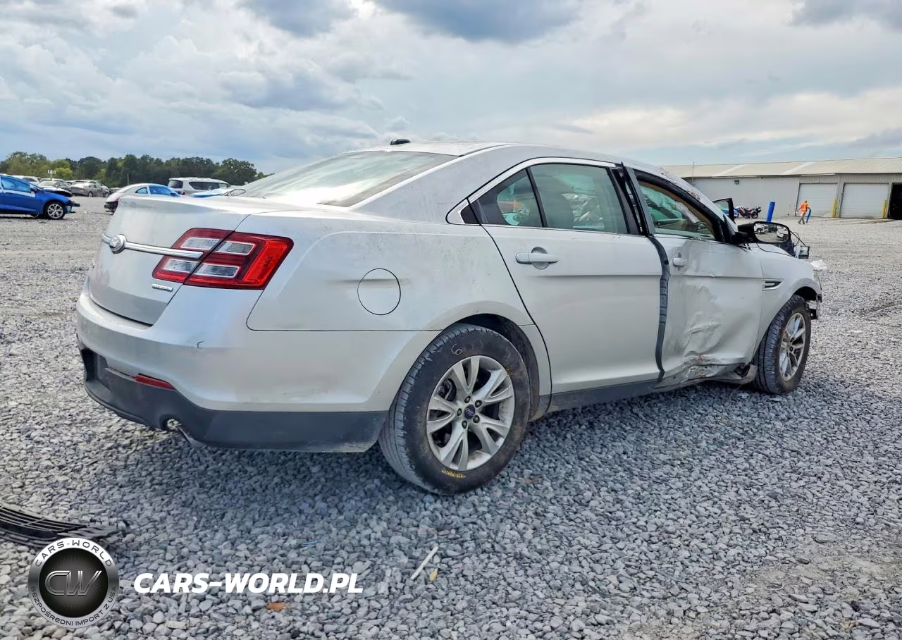 2014 Ford Taurus Se VIN:1FAHP2D82EG124513 - 3
