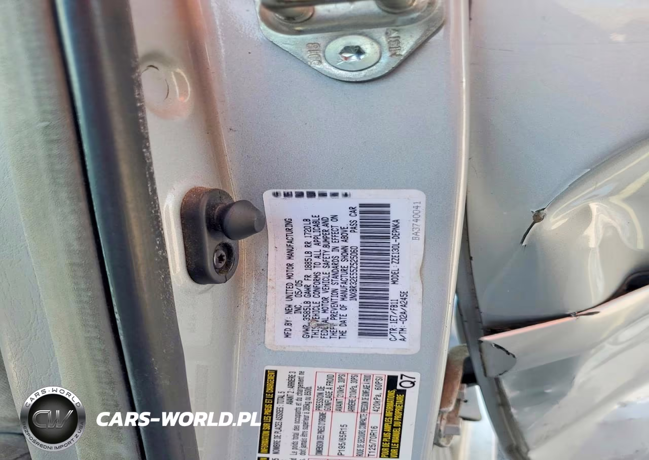 2005 Toyota Corolla Le VIN:1NXBR32E55Z525060 - 12