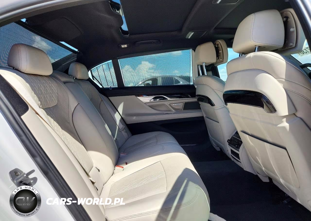 2018 BMW 750 I VIN:WBA7F0C58JGM23452 - 10