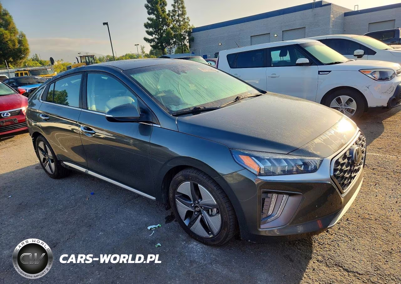 2022 Hyundai Ioniq Limited VIN:KMHC05LC3NU265829 - 4