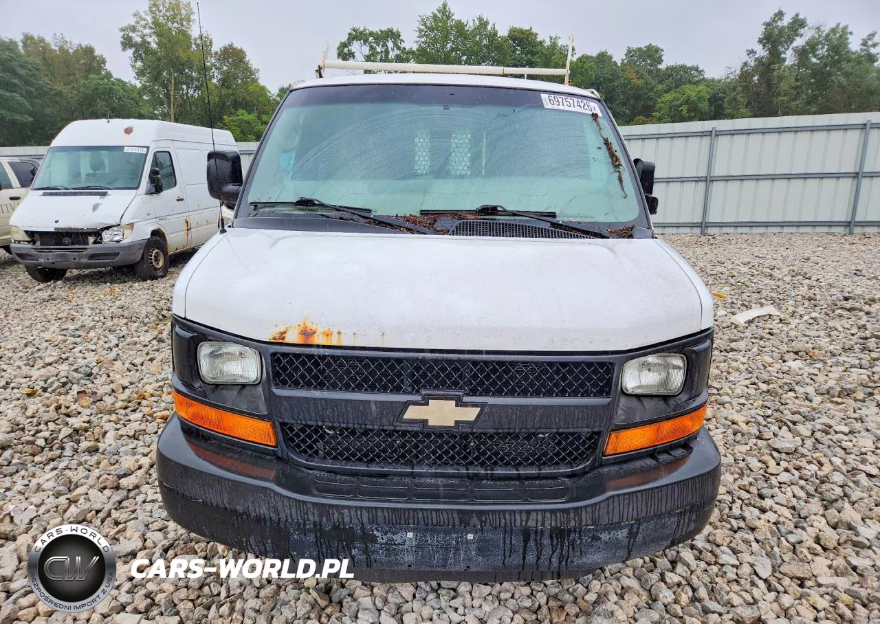 2014 Chevrolet Express G3500 VIN:1GCZGTBG9E1118418 - 5