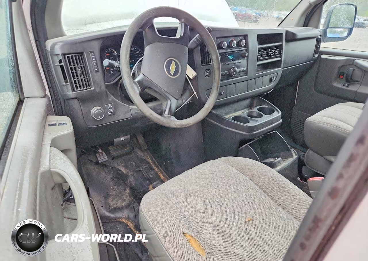 2014 Chevrolet Express G3500 VIN:1GCZGTBG9E1118418 - 8