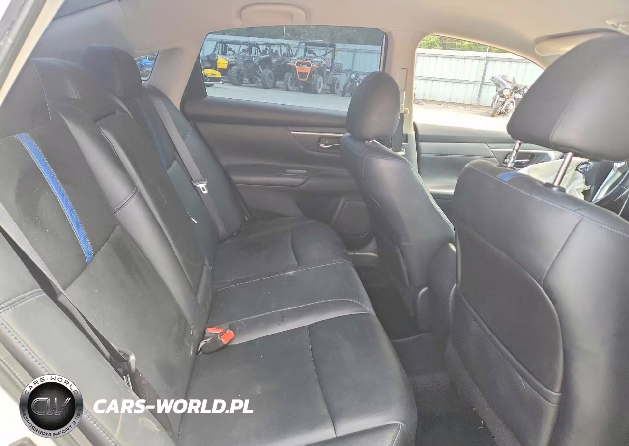 2018 Nissan Altima 2.5 Sr VIN:1N4AL3AP5JC182731 - 10