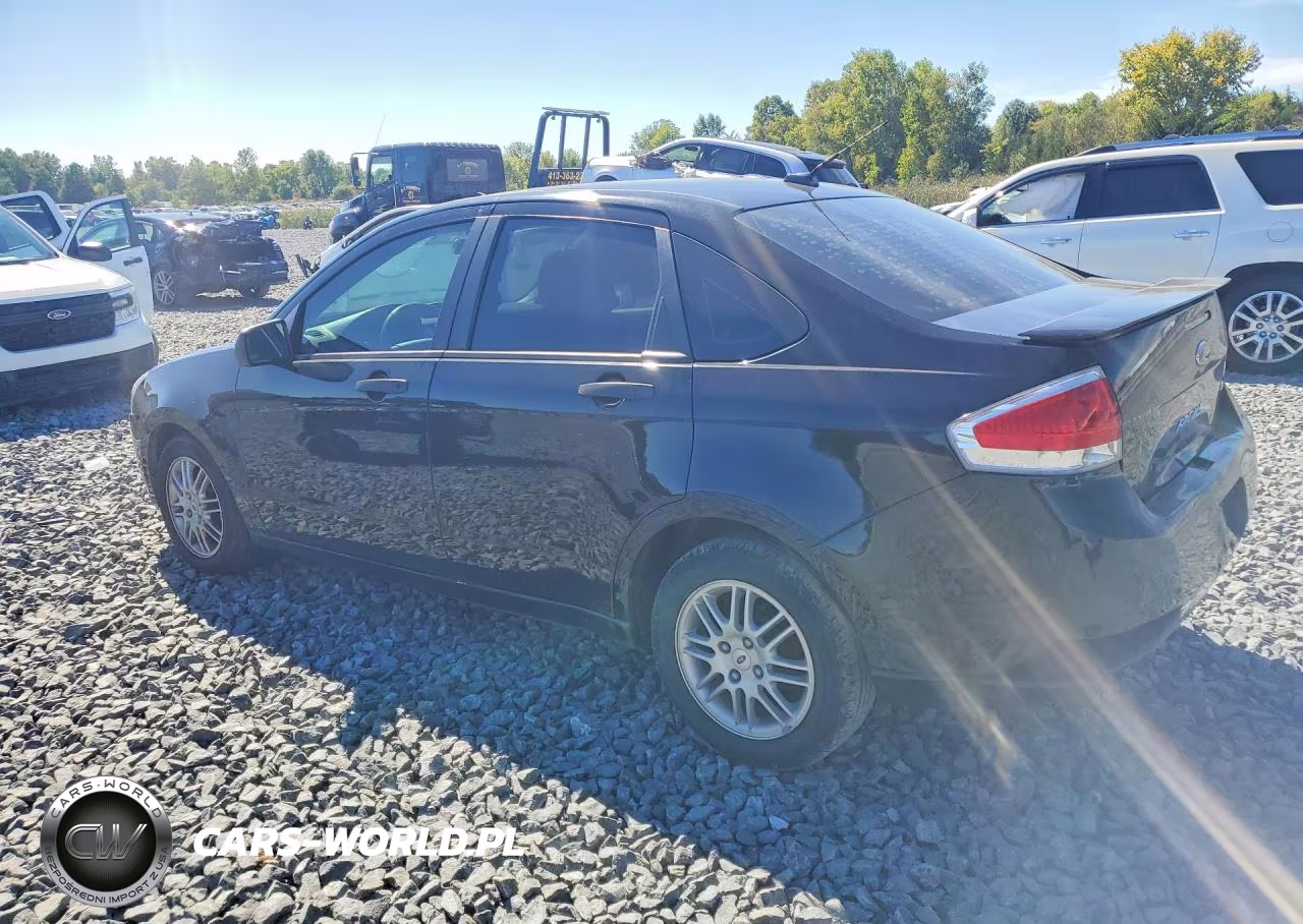 2010 Ford Focus Se VIN:1FAHP3FN5AW137068 - 2