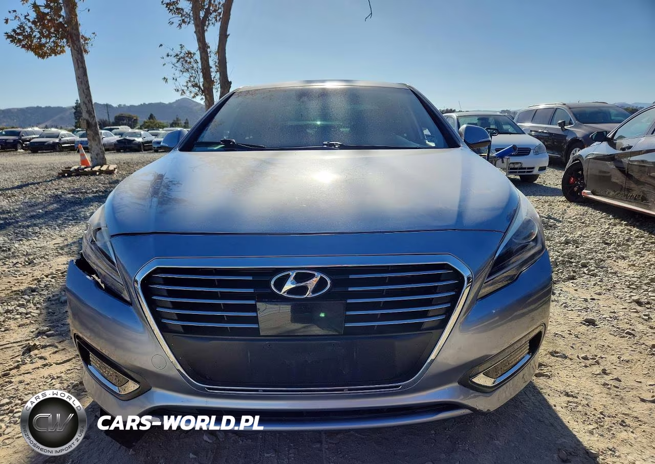 2016 Hyundai Sonata Plug-In Hybrid Limited VIN:KMHE54L25GA024807 - 5