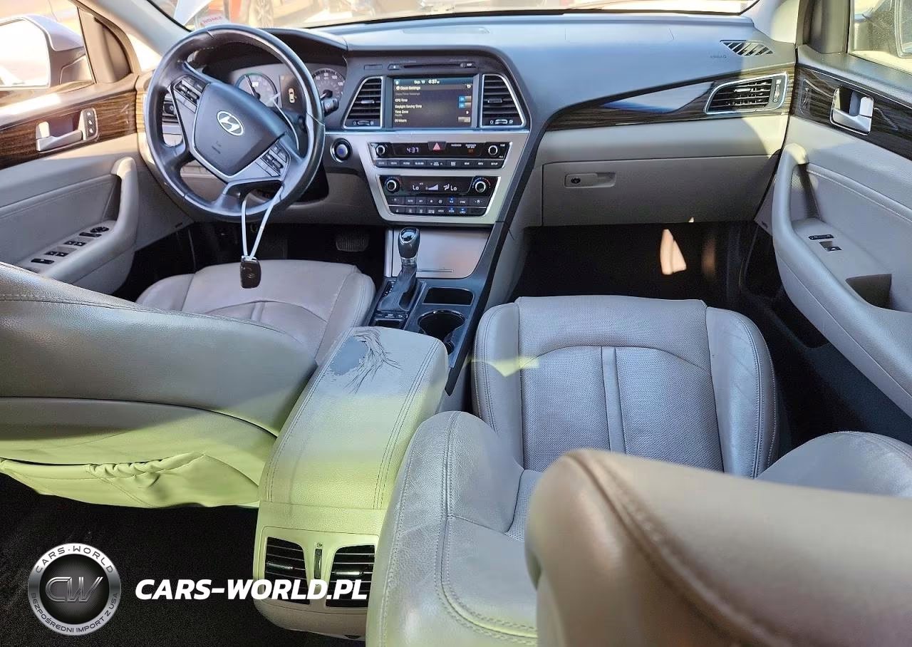 2016 Hyundai Sonata Plug-In Hybrid Limited VIN:KMHE54L25GA024807 - 8