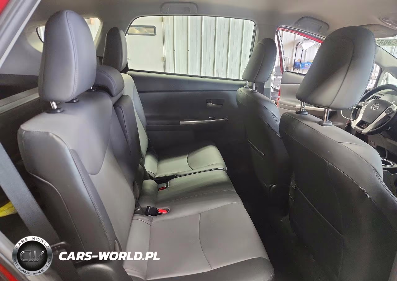 2013 Toyota Prius V Five VIN:JTDZN3EU9D3264084 - 11
