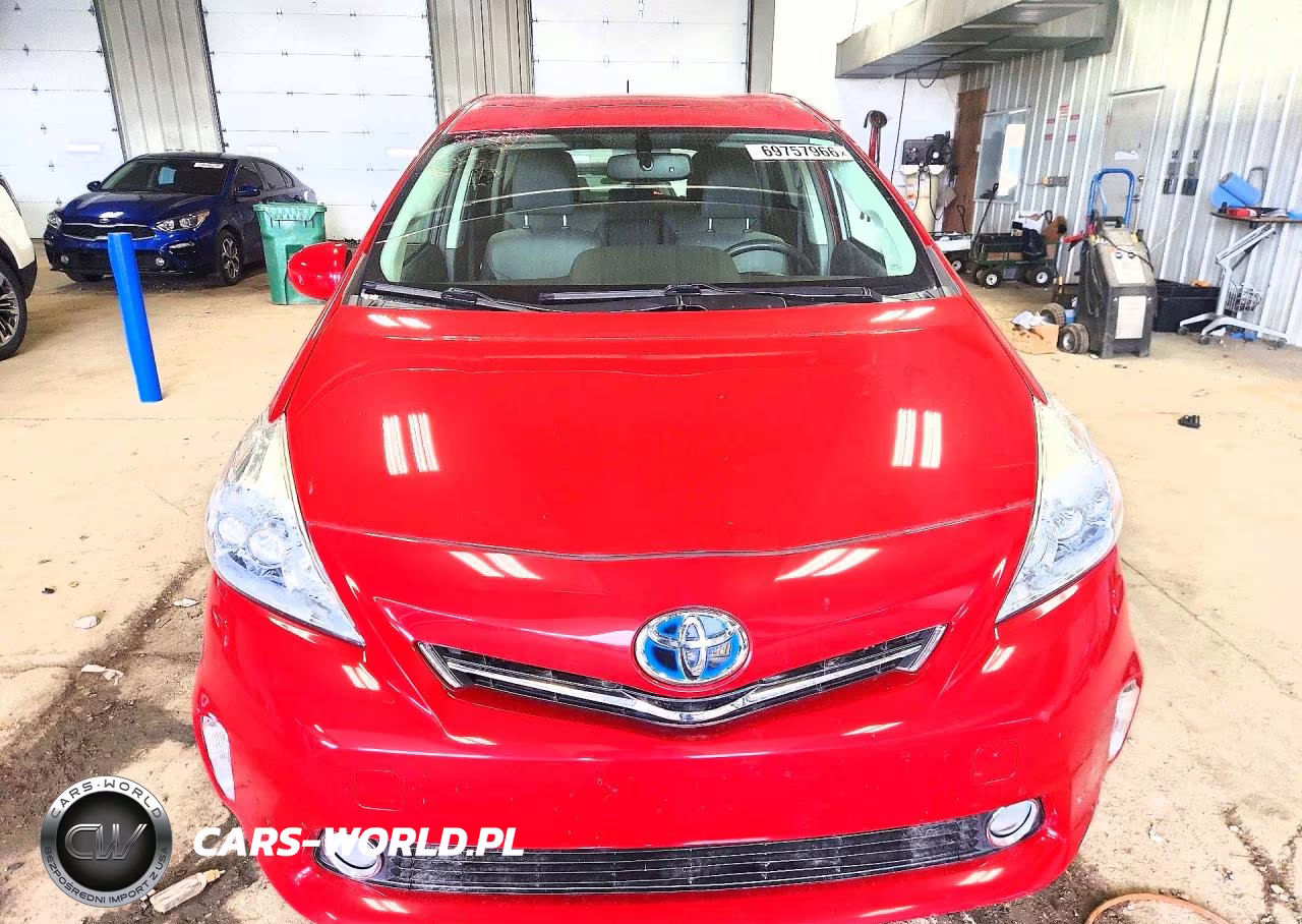 2013 Toyota Prius V Five VIN:JTDZN3EU9D3264084 - 5