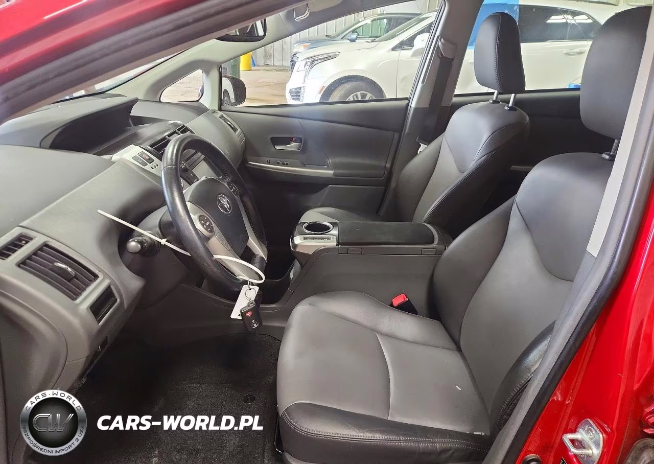 2013 Toyota Prius V Five VIN:JTDZN3EU9D3264084 - 7