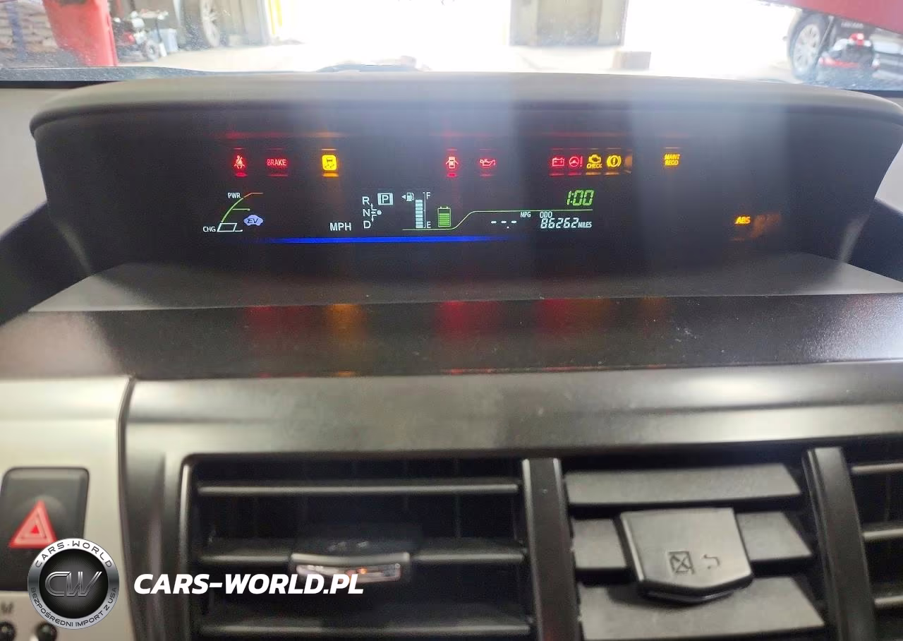 2013 Toyota Prius V Five VIN:JTDZN3EU9D3264084 - 9