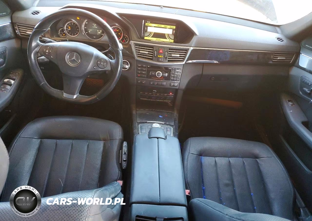 2010 Mercedes-Benz E 550 VIN:WDDHF7CB3AA107214 - 8