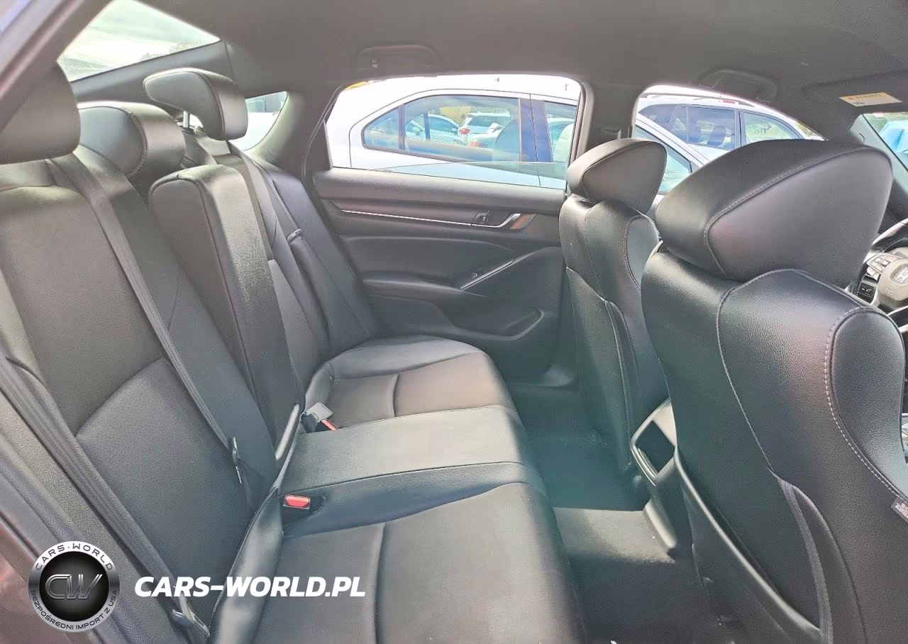 2019 Honda Accord Sport VIN:1HGCV1F33KA137325 - 10