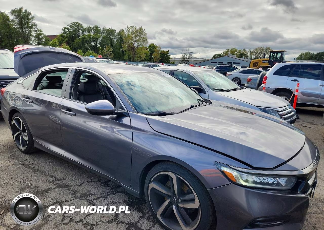 2019 Honda Accord Sport VIN:1HGCV1F33KA137325 - 4