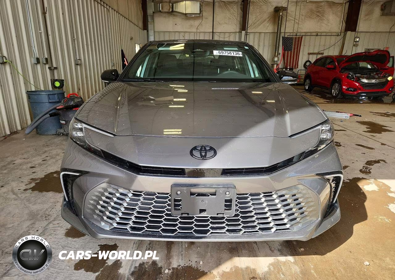 2026 Toyota Camry Xse VIN:4T1DBADK7TU542749 - 5