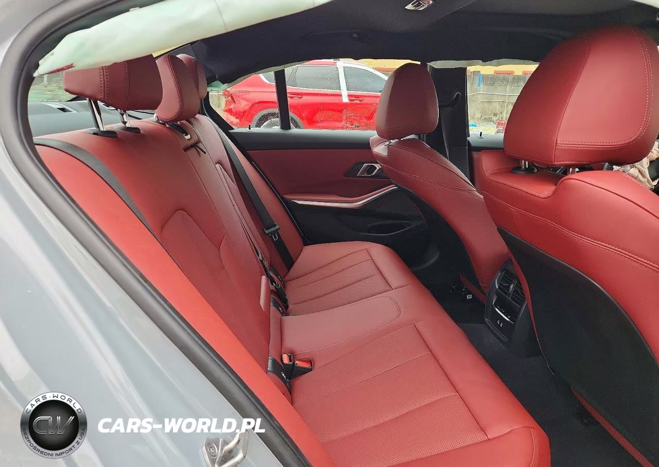 2026 BMW 330I VIN:WBA13LA05TFW62702 - 10