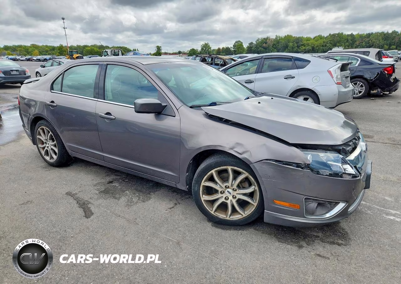 2011 Ford Fusion Se VIN:3FAHP0HA1BR340049 - 4