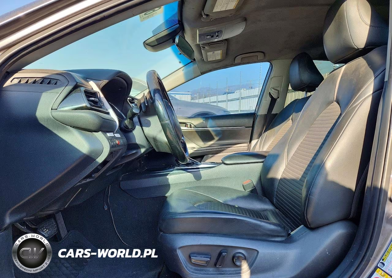 2019 Toyota Camry Se VIN:4T1B11HK0KU752726 - 7