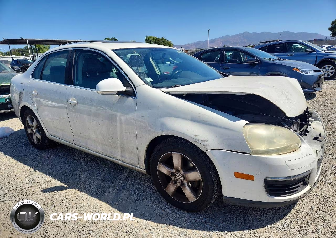 2008 Volkswagen Jetta Se VIN:3VWRZ71K48M066742 - 4