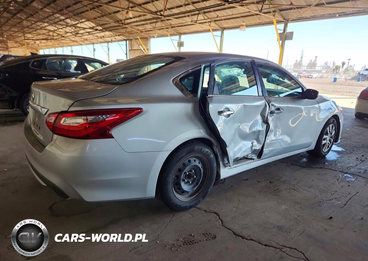 2017 Nissan Altima 2.5 S VIN:1N4AL3AP8HN365748 - 3