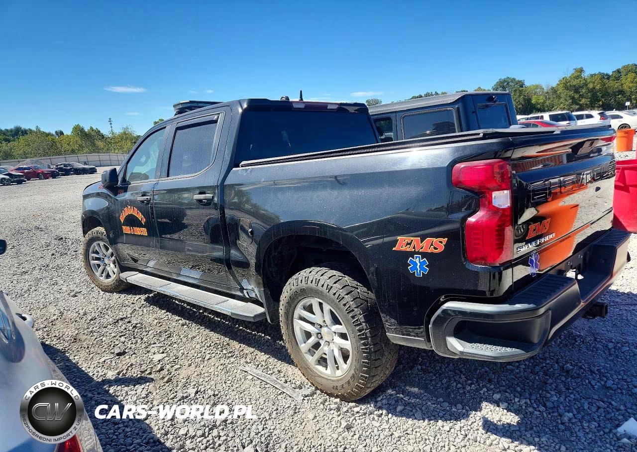 2021 Chevrolet Silverado K1500 VIN:1GCUYAEF9MZ156441 - 2