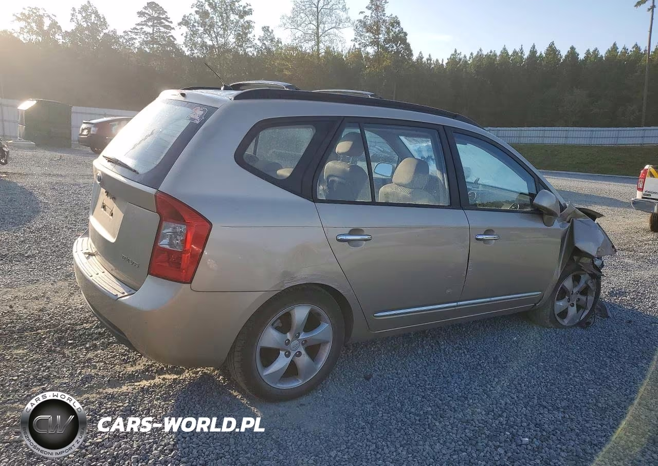 2008 Kia Rondo Lx VIN:KNAFG526X87129299 - 3