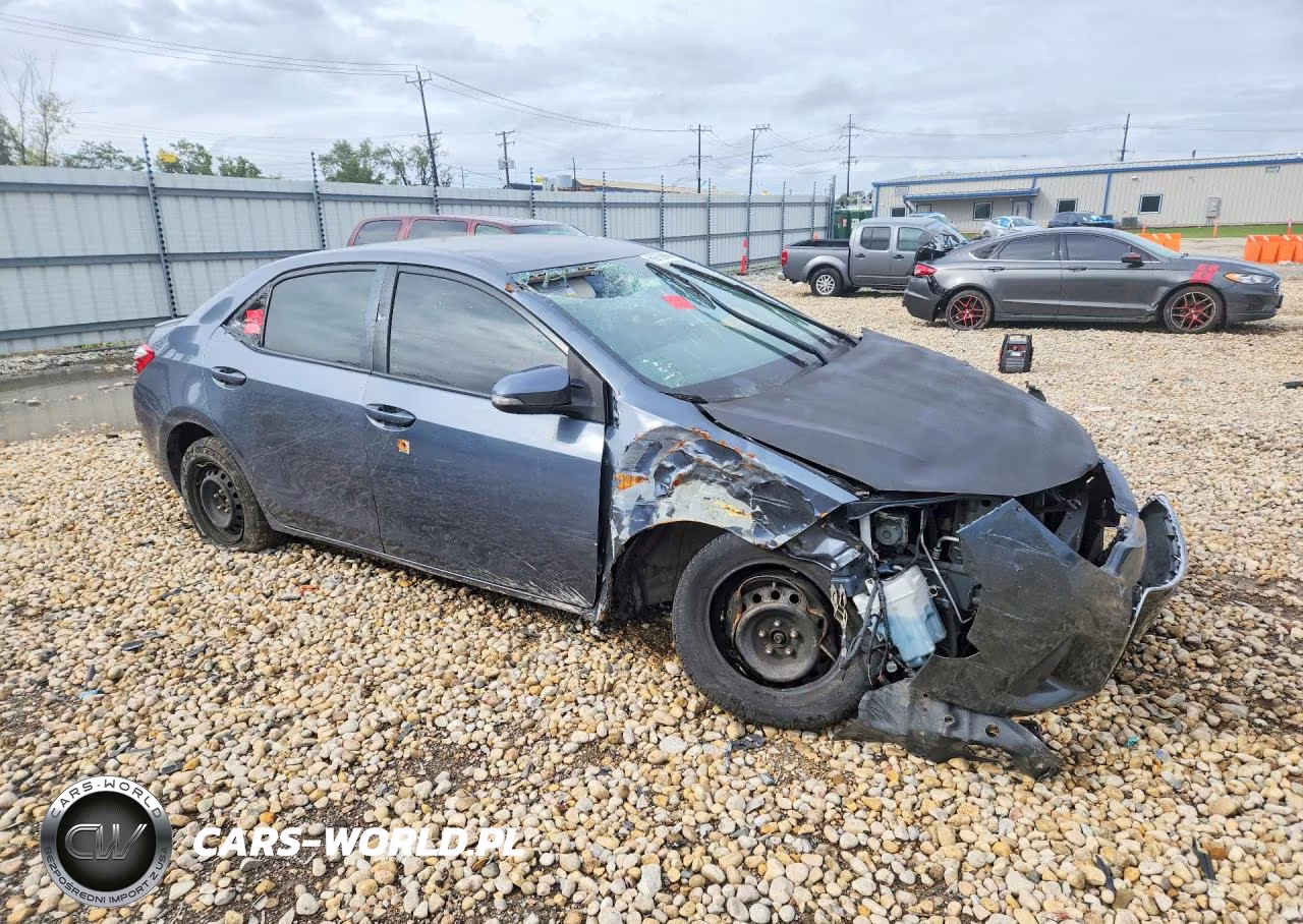 2016 Toyota Corolla S Plus VIN:2T1BURHE2GC485744 - 4