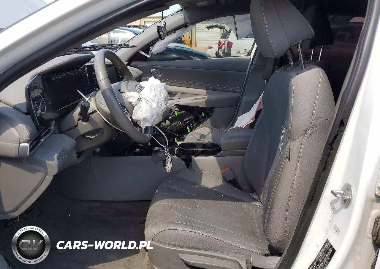 2022 Hyundai Elantra Sel VIN:5NPLS4AGXNH064731 - 7