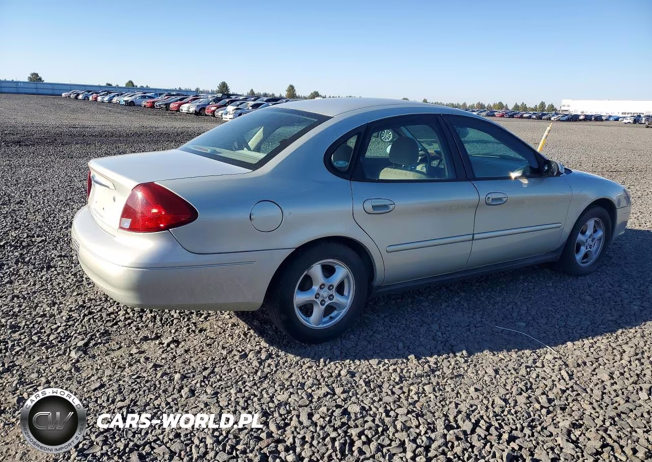 2003 Ford Taurus VIN:1FAFP55U23G118924 - 3