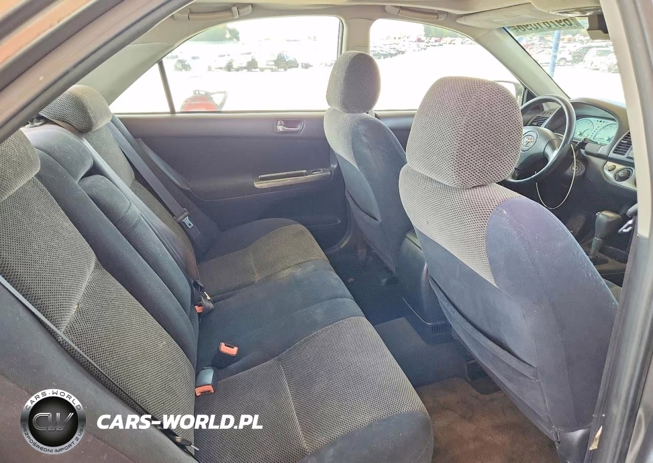 2002 Toyota Camry Se VIN:4T1BE32K22U616722 - 10