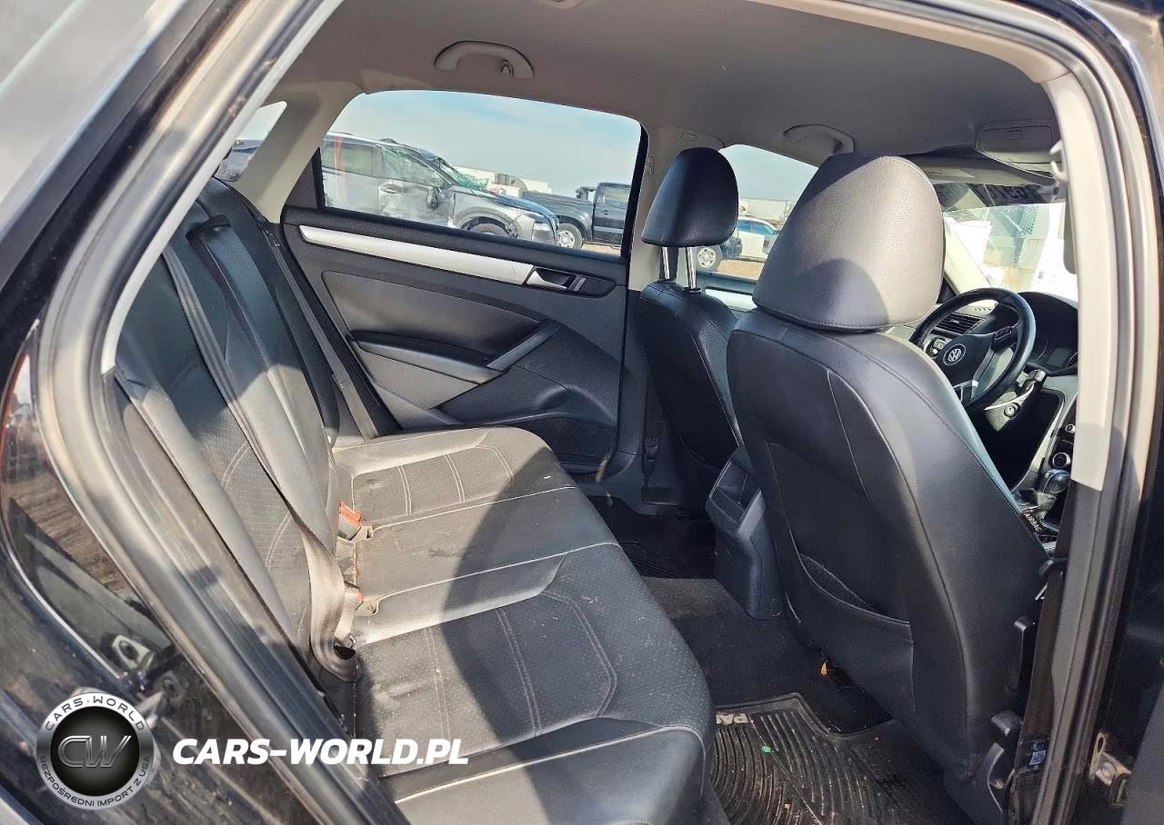 2012 Volkswagen Passat Se VIN:1VWBP7A31CC074078 - 10